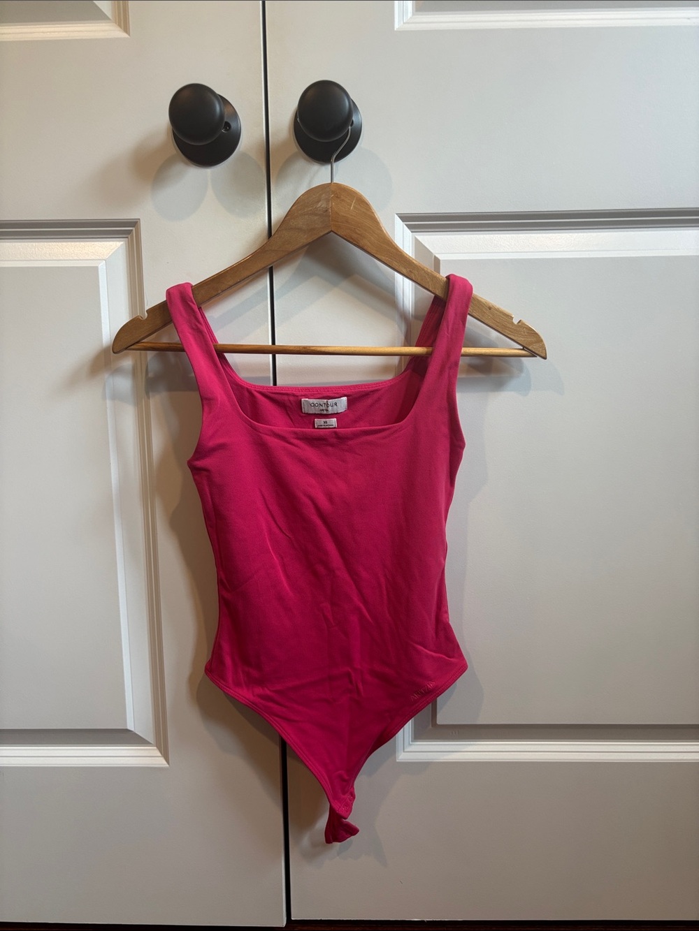 Aritzia Hot Pink Scoop Neck Bodysuit